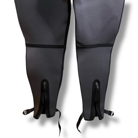 Bare Full Body Wetsuit 2 Piece Women’s Size XL Black, Gray with Red Accents - Picture 7 of 15